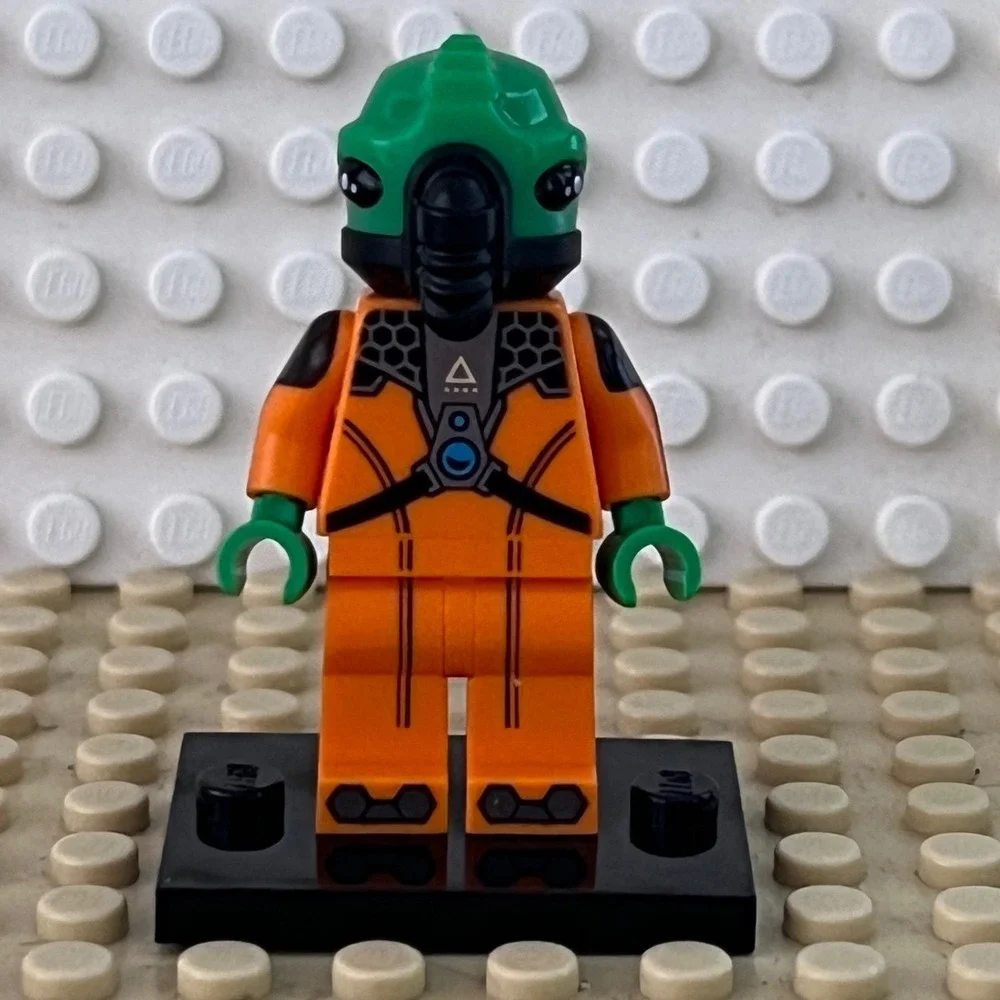 LEGO Alien‎ Minifigure Series 21 Orange Excellent Space Sci-Fi